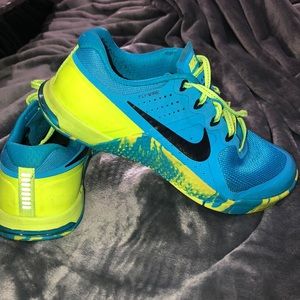 Nike metcon size 7 women’s